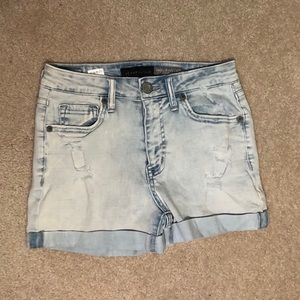 AEROPOSTALE LIGHT DENIM JEAN SHORTS